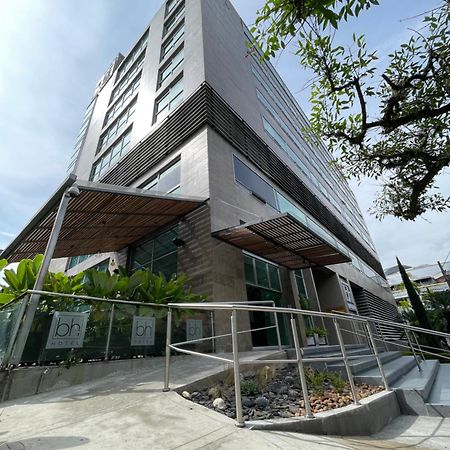 Hotel Bh El Poblado Medellín Zewnętrze zdjęcie