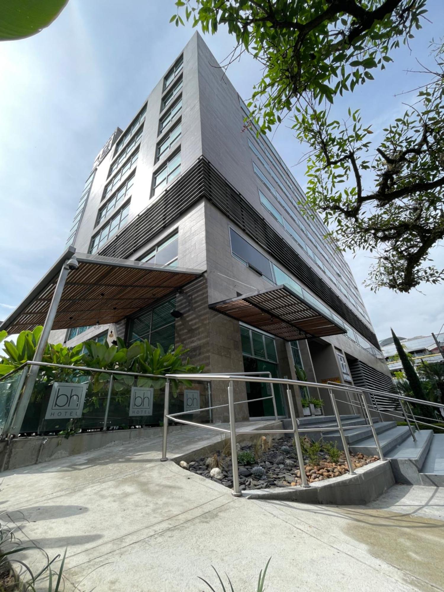Hotel Bh El Poblado Medellín Zewnętrze zdjęcie