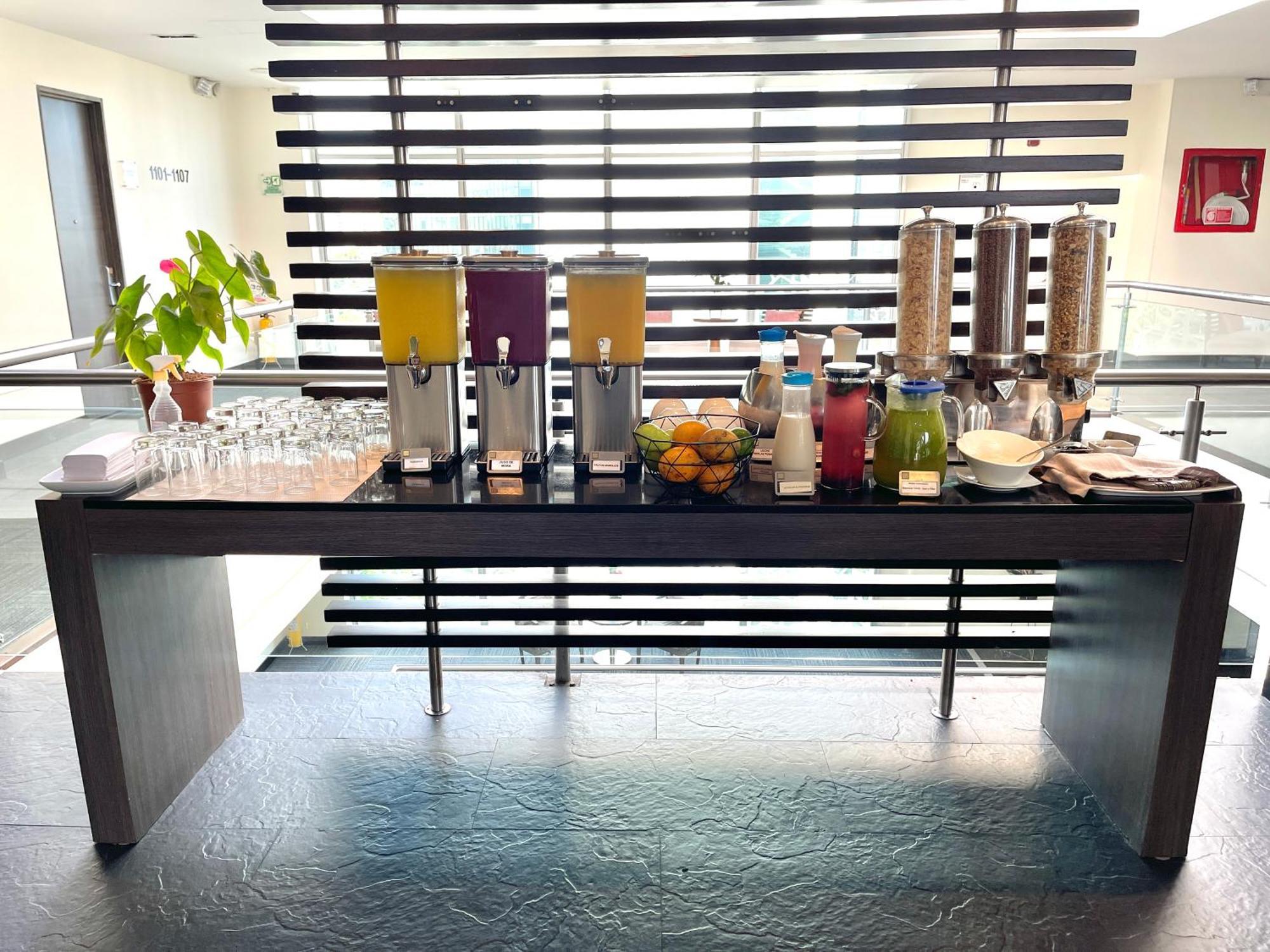 Hotel Bh El Poblado Medellín Zewnętrze zdjęcie