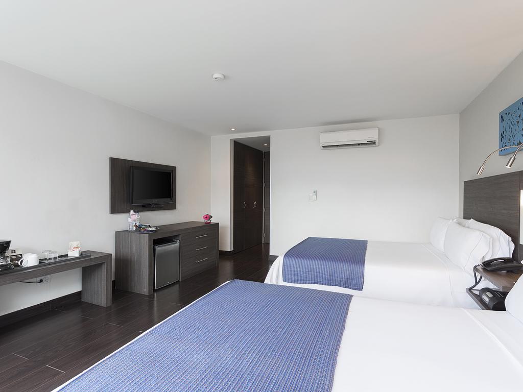 Hotel Bh El Poblado Medellín Zewnętrze zdjęcie